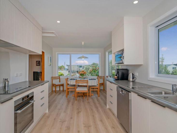 Hosts On The Coast View To Mercury Whitianga Exterior foto